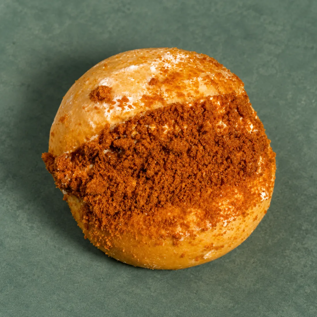 Maritozzo Spéculos fourré à la crème