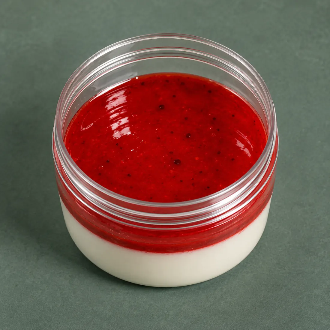 Panna cotta au coulis de fruits rouges